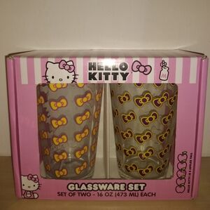 Hello Kitty Glassware Set Hair Bows